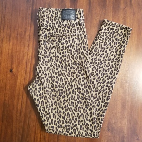 Levi's Denim - Levi's 720 High Rise Super Skinny Leopard Print